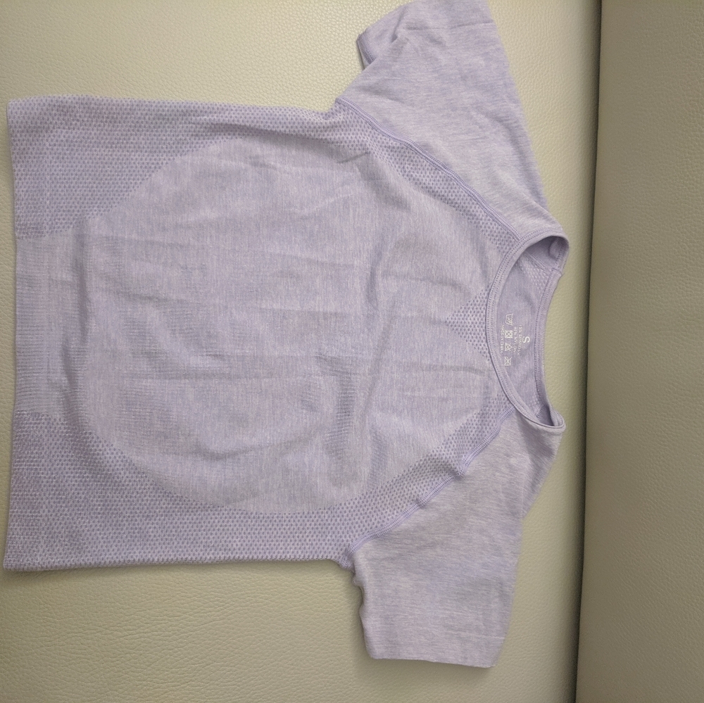 NVGTN Lavender purple Crop Workout Top size S